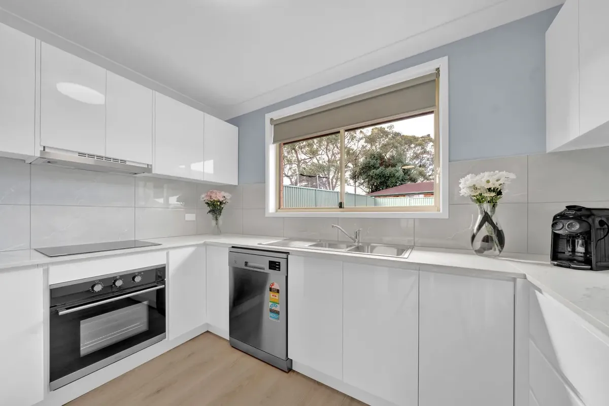 5 White Swan Avenue, Blue Haven
