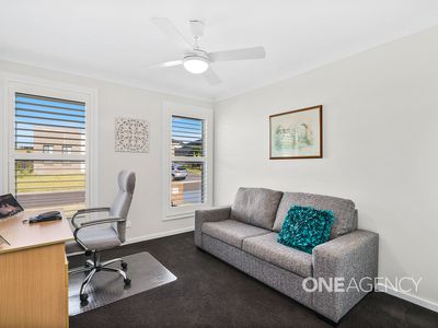 21 Bronzewing Way, South Nowra