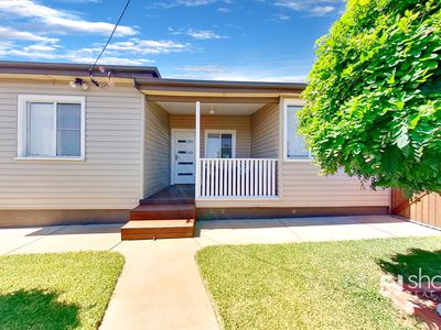 46 Young Street, Dubbo