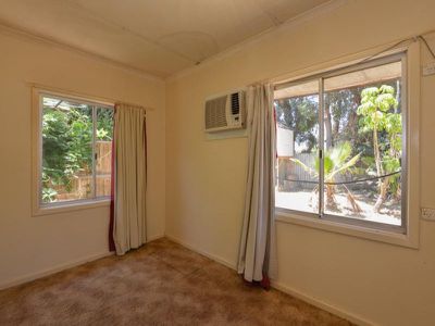 62 Federal Road, Boulder