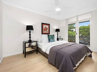 63 Ruthven Street, Bondi Junction