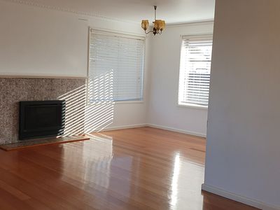 164 Central Avenue, Altona Meadows