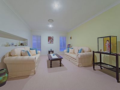 43 Higgs Circuit, Wynnum West