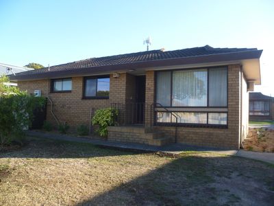 1 / 9 Prospect Avenue, Belmont