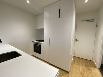 508 / 8 Hallenstein Street , Footscray