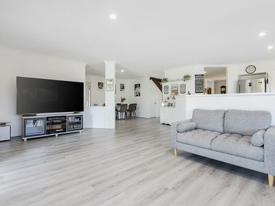 14 Brockwell Place, Oakford