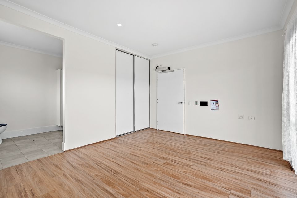 10 Gunwale Avenue, Port Kennedy