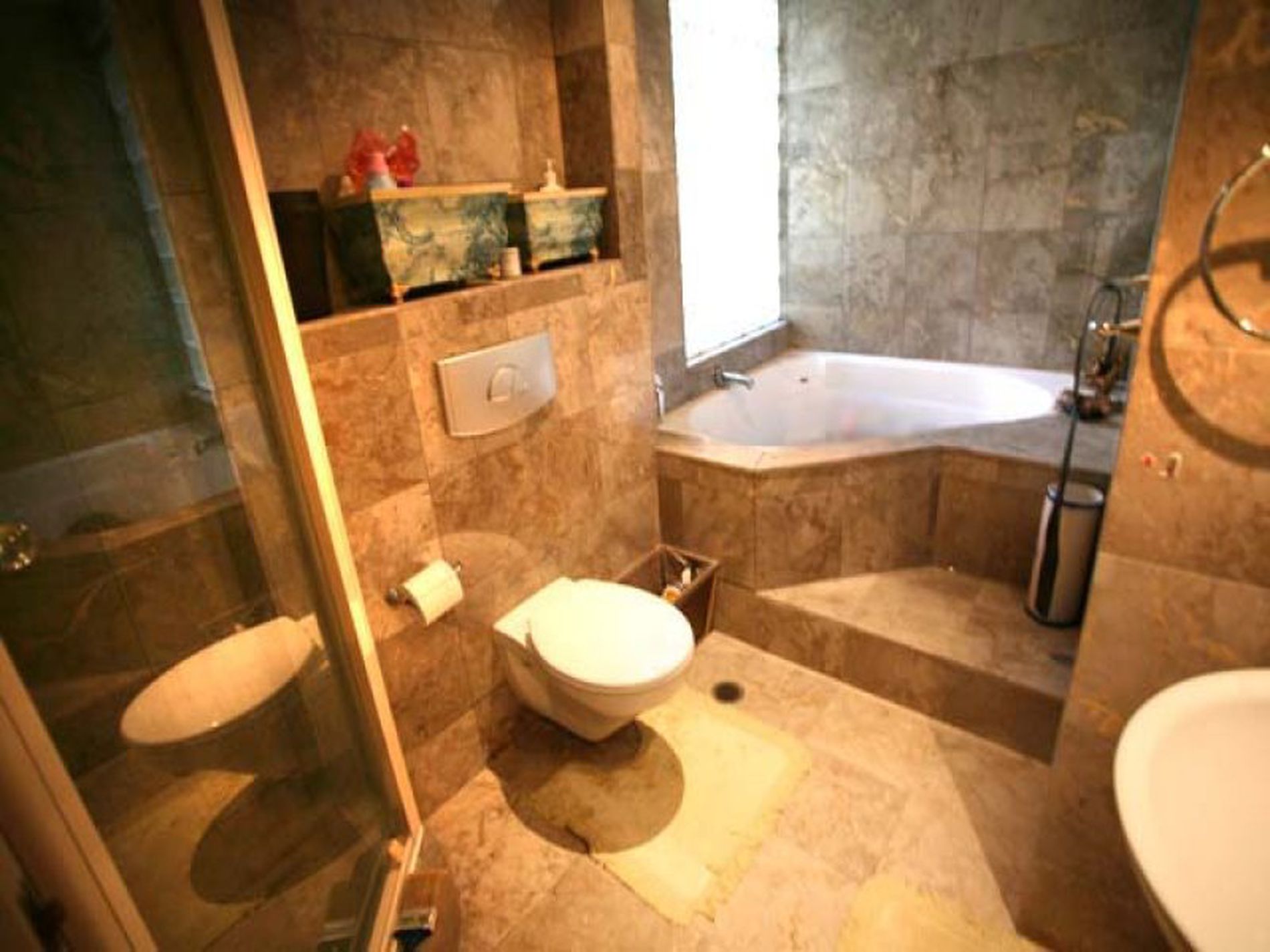 14H / 162 Burwood Road, Concord