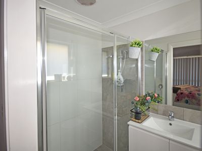 63 Champagne Drive, Dubbo