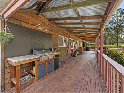 63 Kurrajong Drive, Nanango