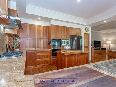 2 James Spiers Drive, Wanneroo