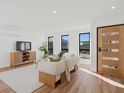 3 / 8 Imogen Court, Legana