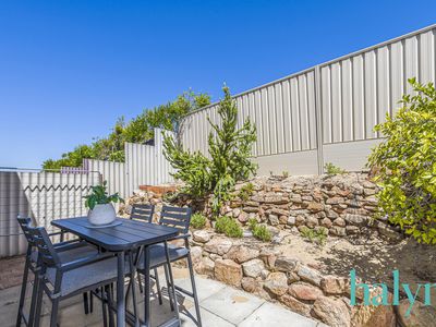 9 / 23 Kirkham Hill Terrace, Maylands