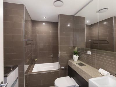 1014B / 5 O'Dea Avenue, Zetland