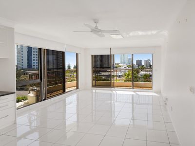 9 / 23 GARRICK ST, Coolangatta