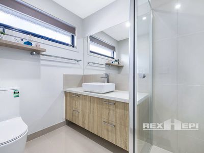 17B Myrtle Grove, Doveton