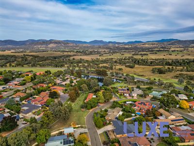 42 Woodfull Loop, Gordon