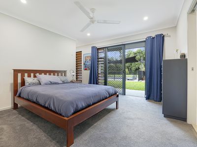 76B Giffin Road, White Rock