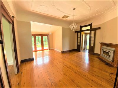 33 Sterling Street, Dubbo