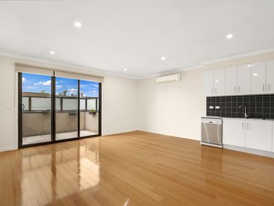 5/7 Gladstone Parade, Glenroy