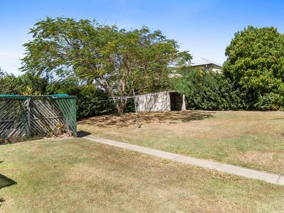 8 Whitehill Road, Newtown