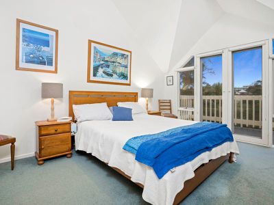 18 Hughes Road, Sorrento