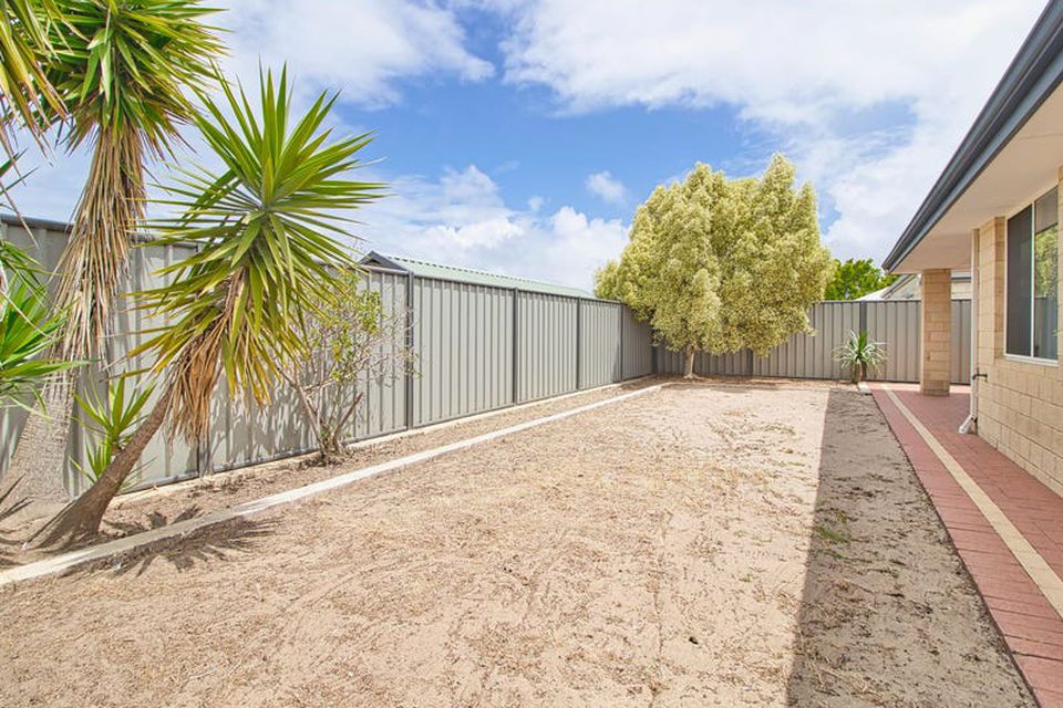 1 Ballaballa Close , Baldivis