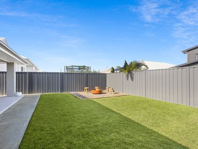 56 Roy Sheargold Avenue, Wongawilli