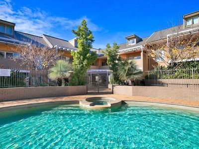 18 / 115-117 Constitution Road, Dulwich Hill