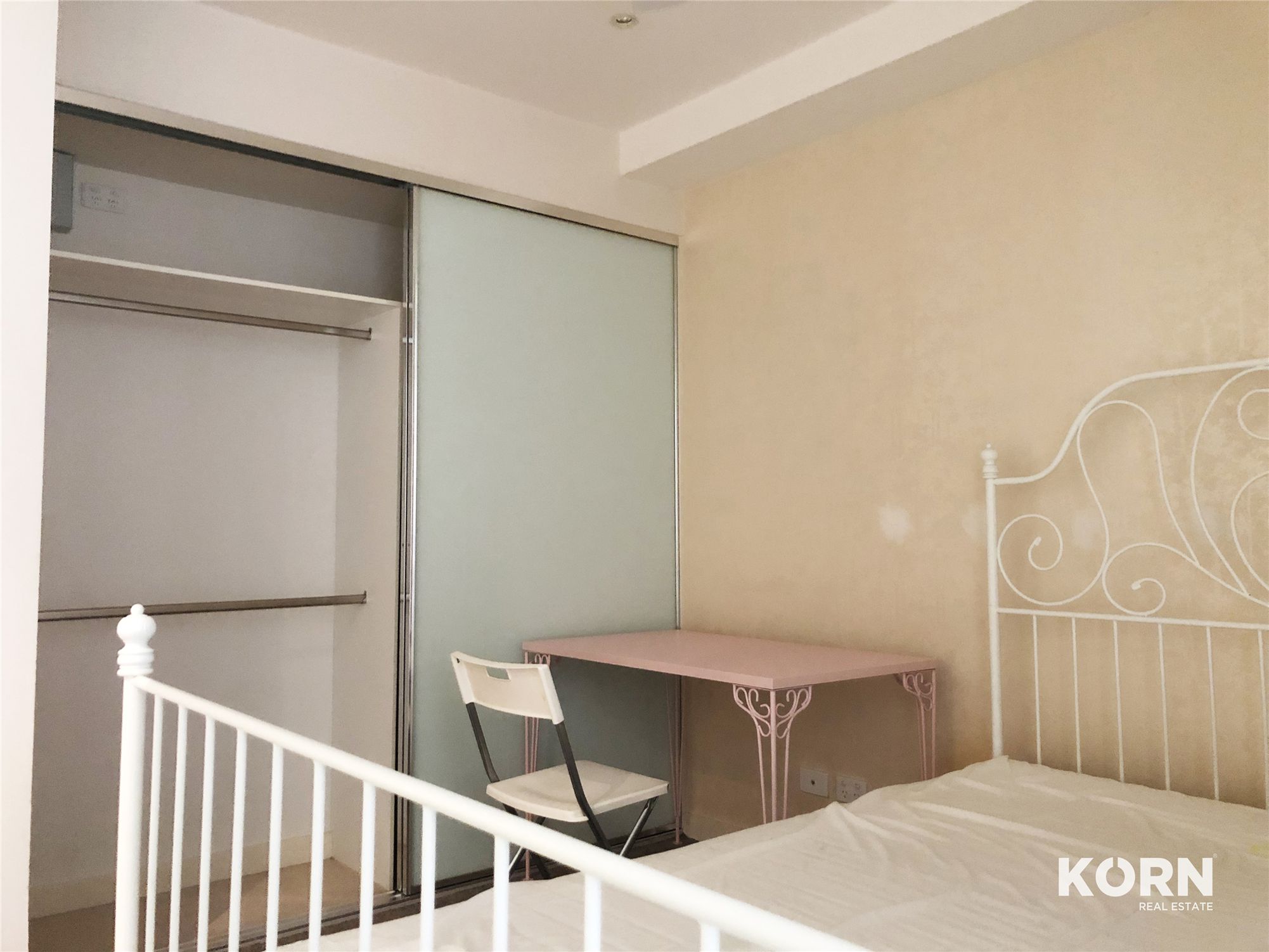 502 / 10 Balfours Way, Adelaide