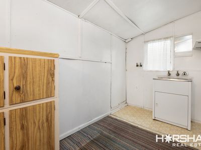 19 Bradshaw Street, Horsham