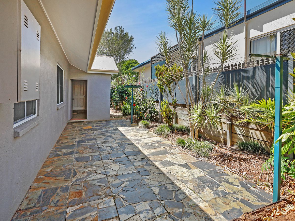 1 Antonia Close, Atherton