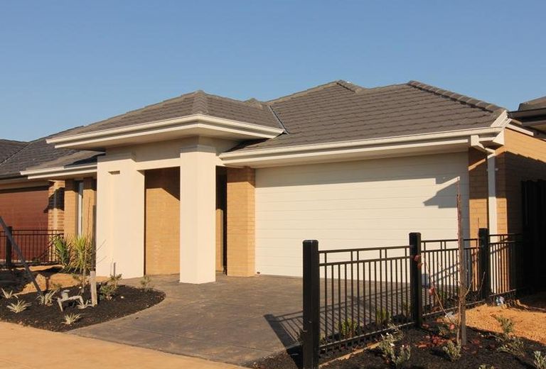 11 Snowsill Circuit, Point Cook