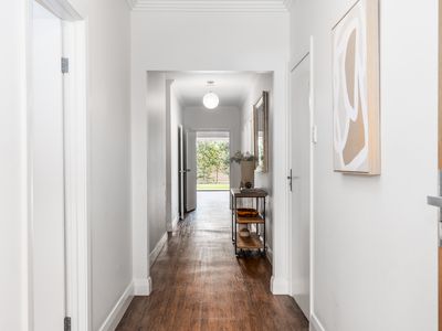 17 Maude Street, Glandore