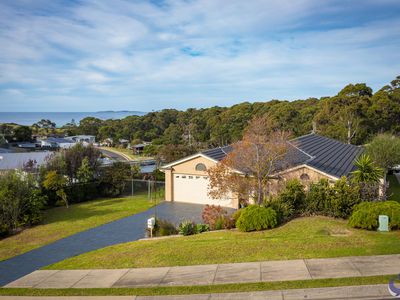 42 Yabbarra Drive, Dalmeny