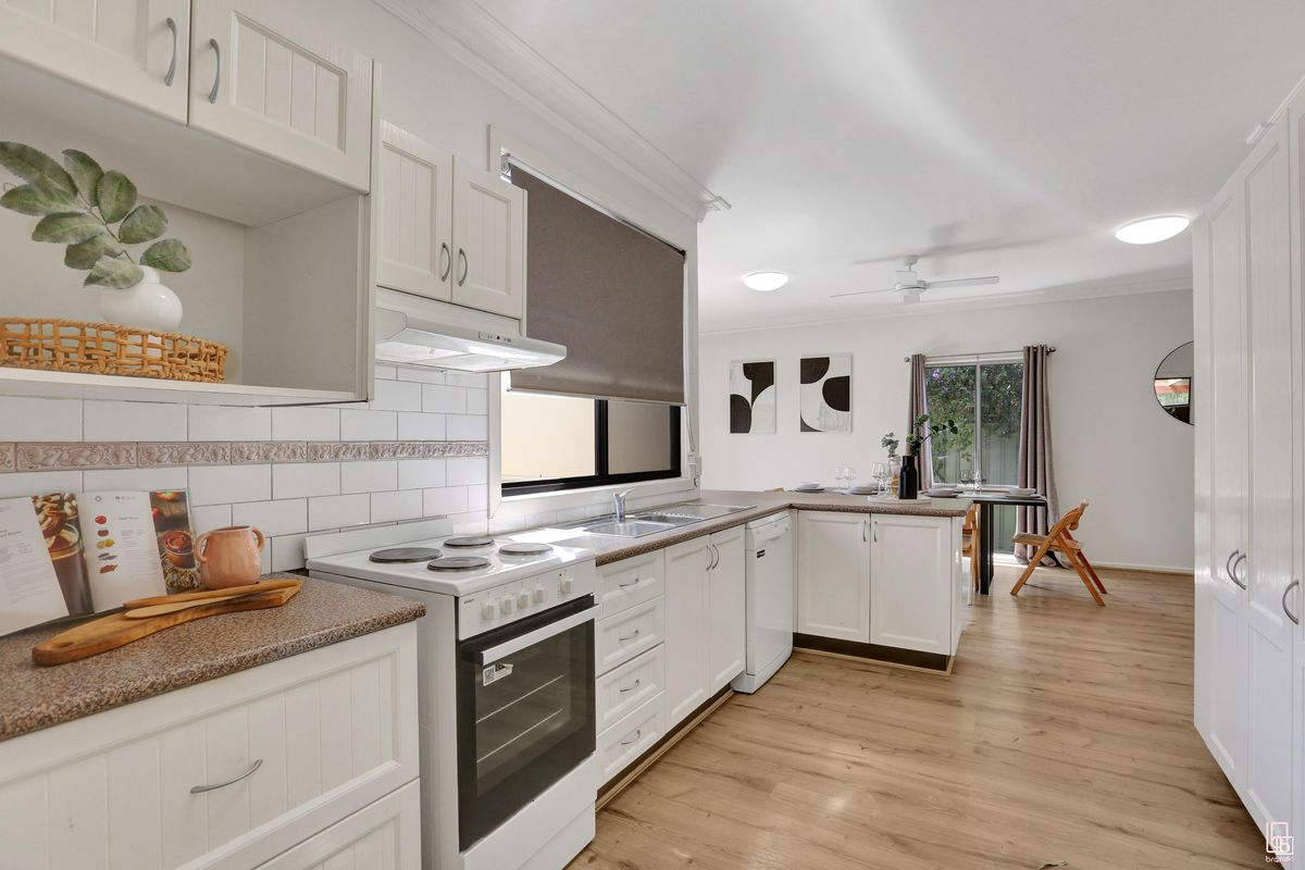 50 Moss Avenue, Toukley