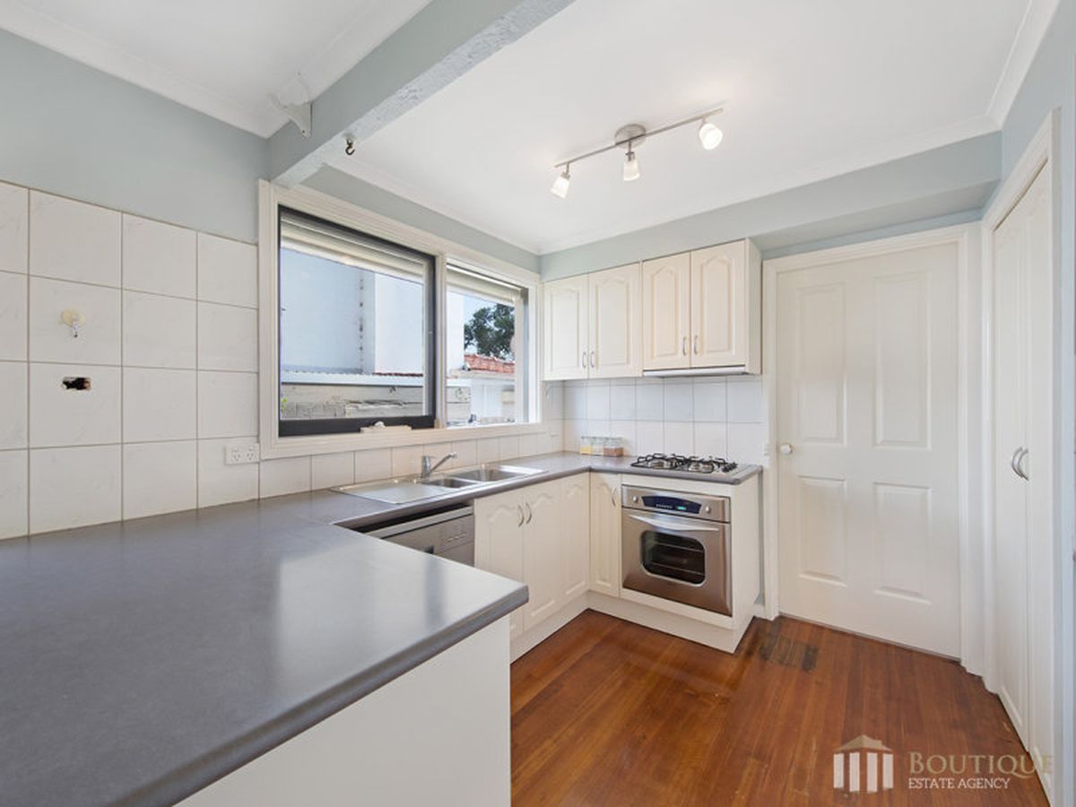 92 Somerset Drive, Dandenong North