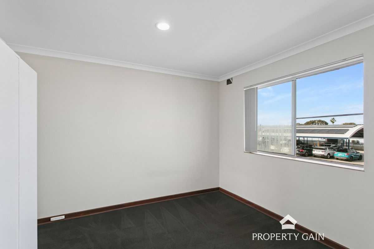 10 / 82 Broadway, Crawley