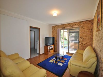 44 Lakeside Drive, Eden