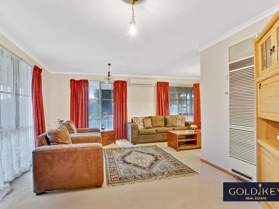 33 Bayview Crescent, Hoppers Crossing