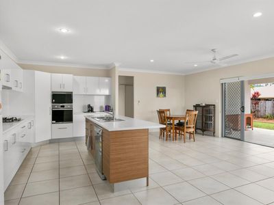 8 Perserverance Street, Redlynch