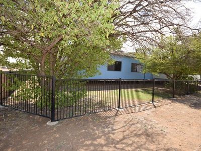 101 Kingfisher Street, Longreach