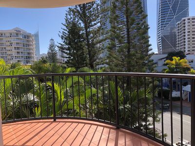 304 / 9-21 BEACH PARADE, Surfers Paradise