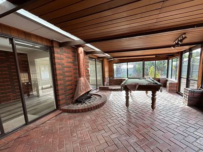 127 Princes Highway, Werribee