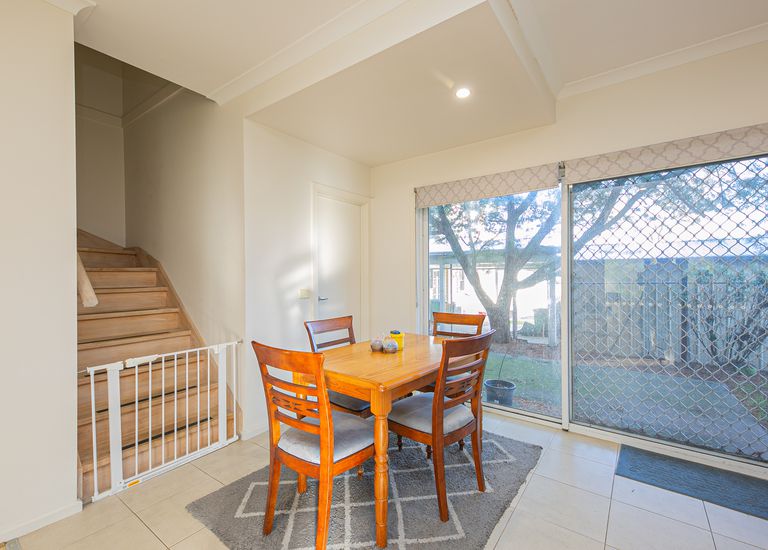 2 / 12 Kirk Street, Ringwood