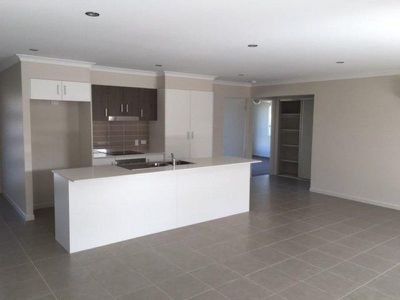 1 Bayside Close, Point Vernon