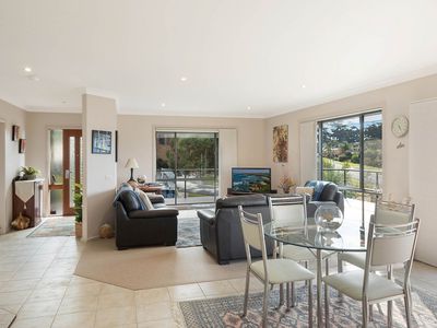 2 Elizabeth Parade, Tura Beach