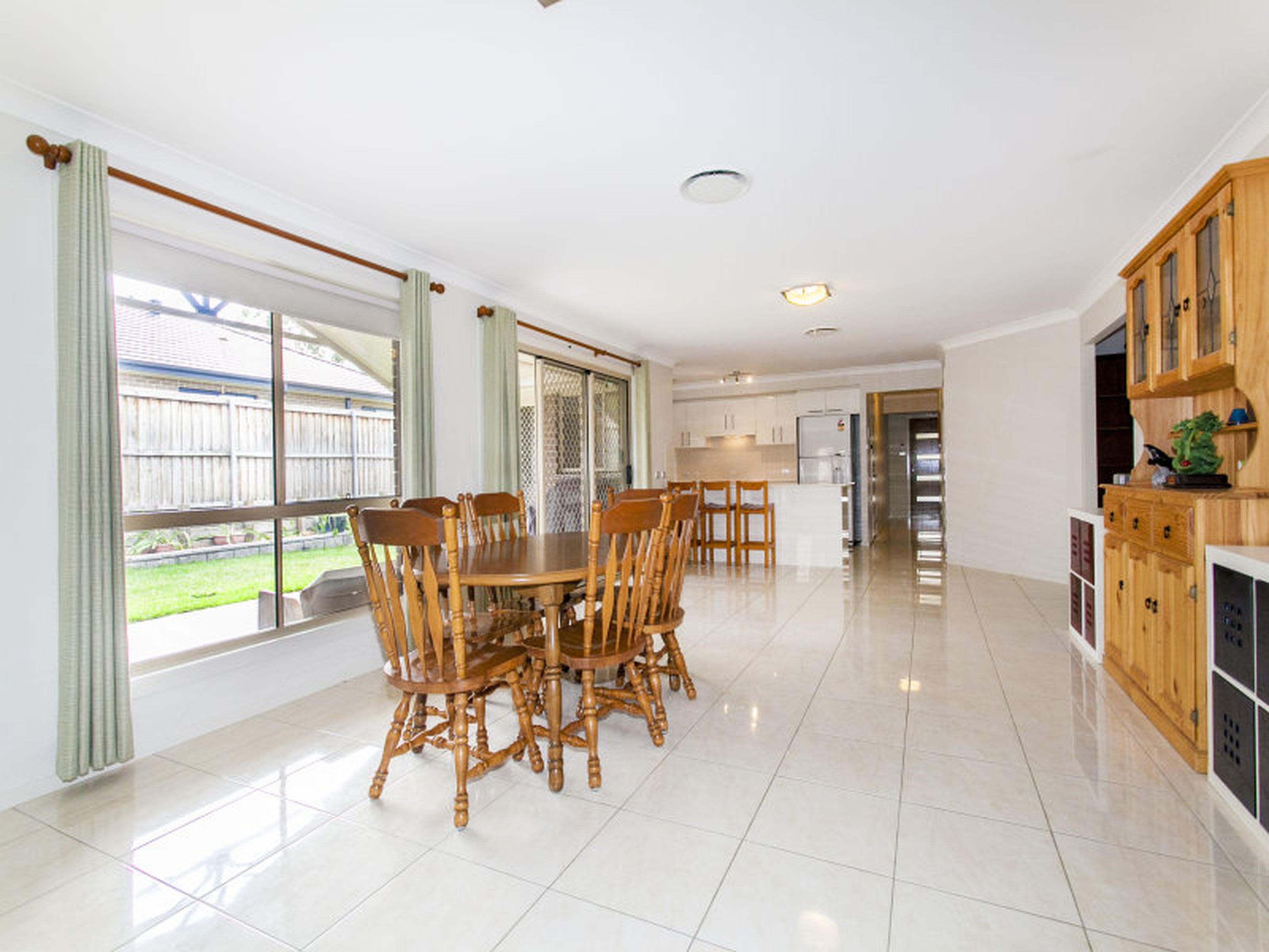 36 Central Park Drive, CLAREMONT MEADOWS