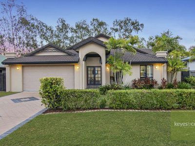 8 Hallett Close, Douglas