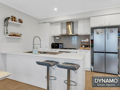 5 Sugar Glider Way, Craigieburn